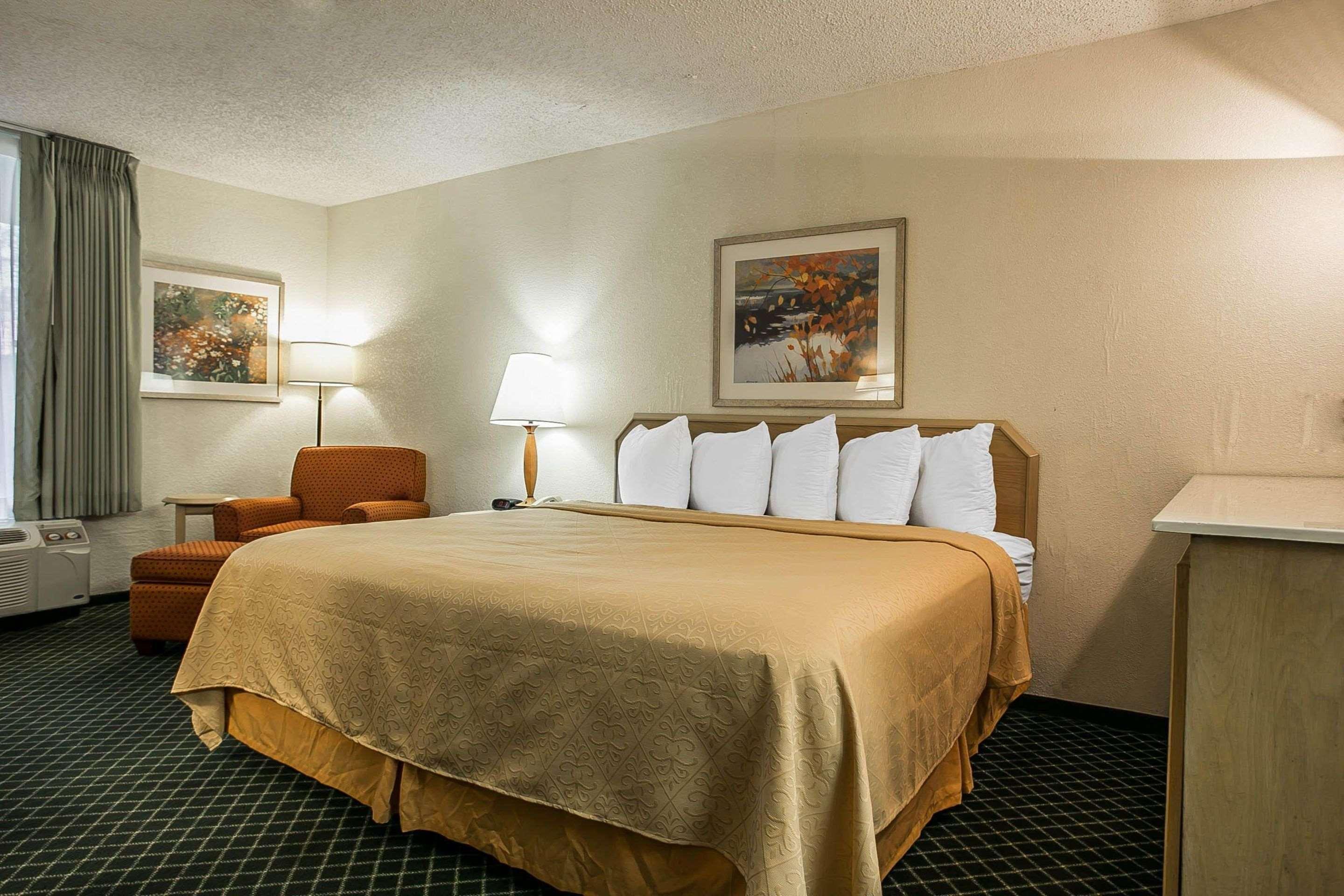 Quality Inn Sumter Buitenkant foto