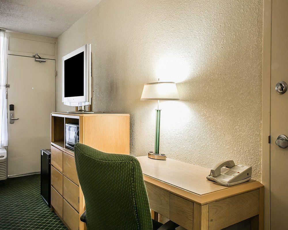 Quality Inn Sumter Buitenkant foto